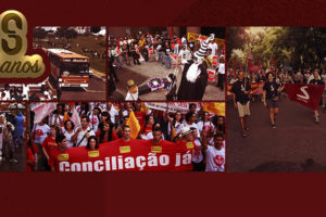 Mosaico de imagens documentais de manifestações pela recomposição salarial e outras reivindicações dos servidores do TJMG. Junto delas, há também imagens de dirigentes e servidores em protestos contra as reformas trabalhista e previdenciária, em Brasília e nas ruas de Belo Horizonte. Conteúdo textual: 34 ANOS - DIREITOS E BENEFÍCIOS DOS SERVIDORES SÃO RESULTADO DAS LUTAS DO SINJUS.