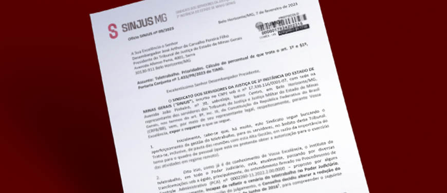 Montagem digital de uma página de um ofício protocolado do SINJUS-MG sobre fundo vermelho escuro. O documento está em um papel timbrado do Sindicato.