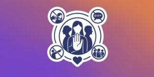 Imagem acessível: A imagem com fundo em degradê roxo e laranja traz ilustração central de pessoas ao redor de um símbolo de proteção, acompanhada de ícones que representam combate à violência, discriminação e assédio. No topo lê-se “Atuação”. O texto principal informa: “TJMMG promove Semana de Combate ao Assédio e à Discriminação”.