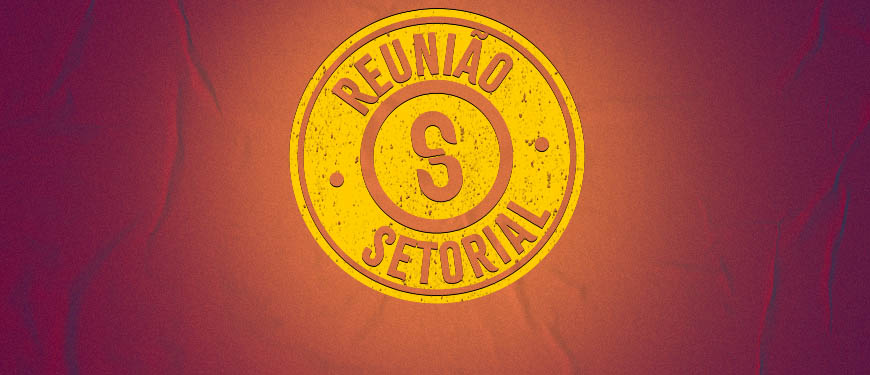 sobre uma textura de cartaz colado na parede, há um selo redondo, ao redor dele está escrito "Reunião Setorial" e no centro há o "S" do logo do SINJUS.