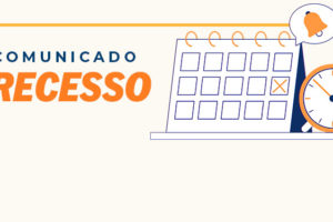 Card informativo do SINJUS-MG com o título ‘Comunicado – Recesso’. O texto informa que a sede do SINJUS-MG estará fechada no dia 27 de outubro, segunda-feira, devido ao feriado do Dia do Servidor Público, e que os atendimentos serão retomados no dia 28 de outubro, terça-feira. A mensagem deseja um bom feriado a todas e todos. Na parte inferior, há ilustrações de um calendário e um relógio nas cores azul e laranja.