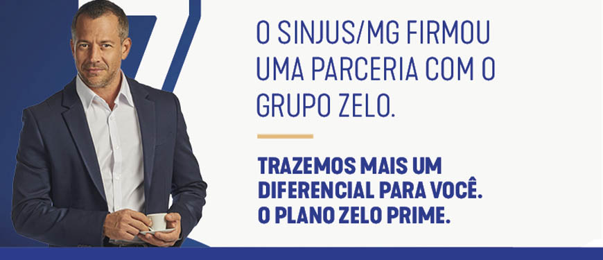 Do lado direito está o ator Malvino Salvador (homem branco, de cabelo curto e barba por fazer, usando camisa branca e blazer azul, segurando uma xícara branca) e do lado esquerdo o conteúdo textual: O SINJUS-MG firmou uma parceria com o Grupo Zelo. Trazemos mais um diferencial para você, o plano Zelo Prime.